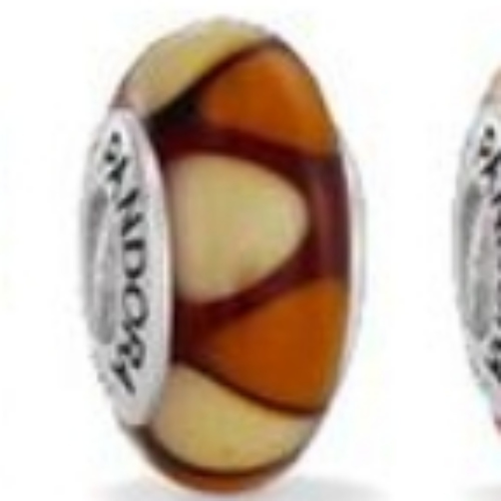 Pandora retired pz033 murano bead